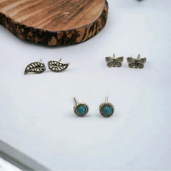 Mini Turquoise Circle & Silver Leaf & Butterfly Stud Earrings - Picture 6 of 8
